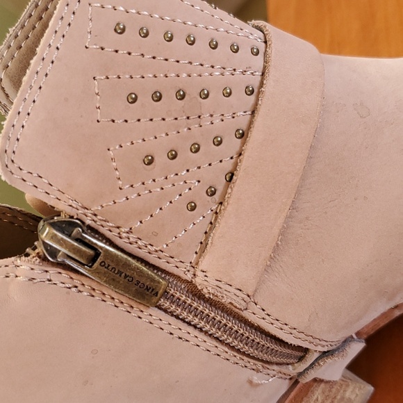 Vince Camuto booties - Picture 8 of 13